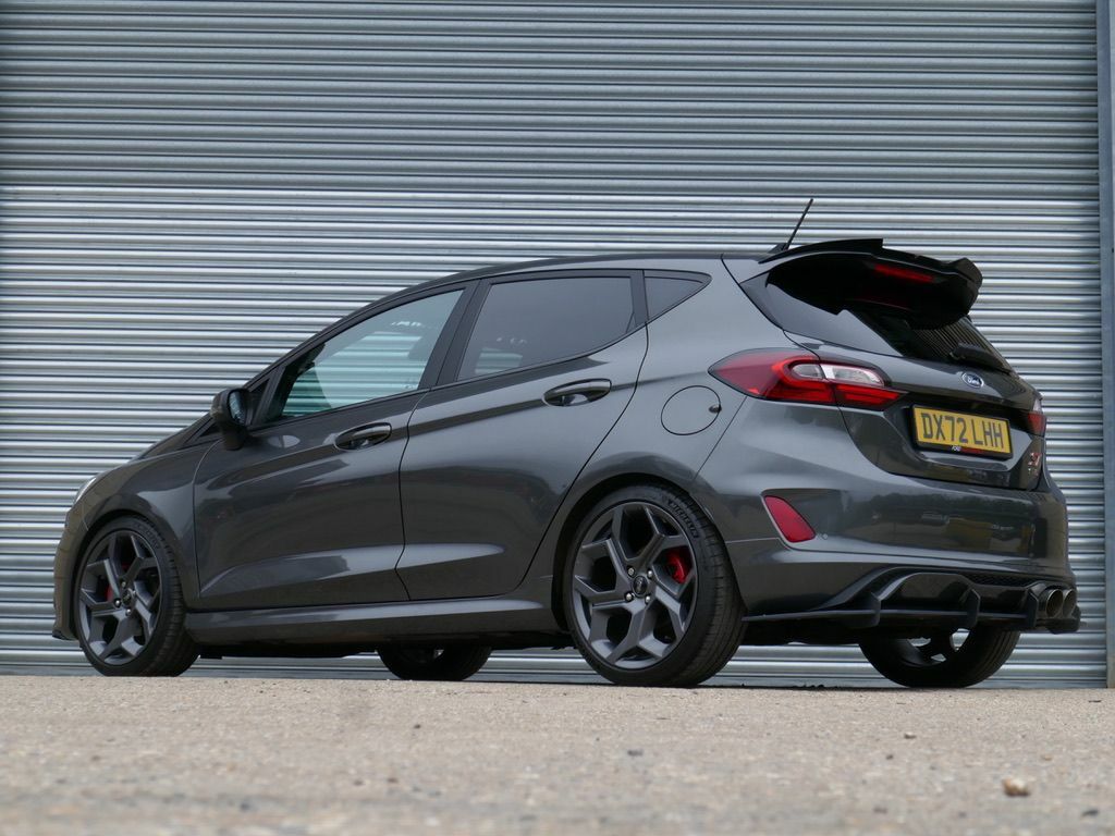 Ford Fiesta Titanium Red #73