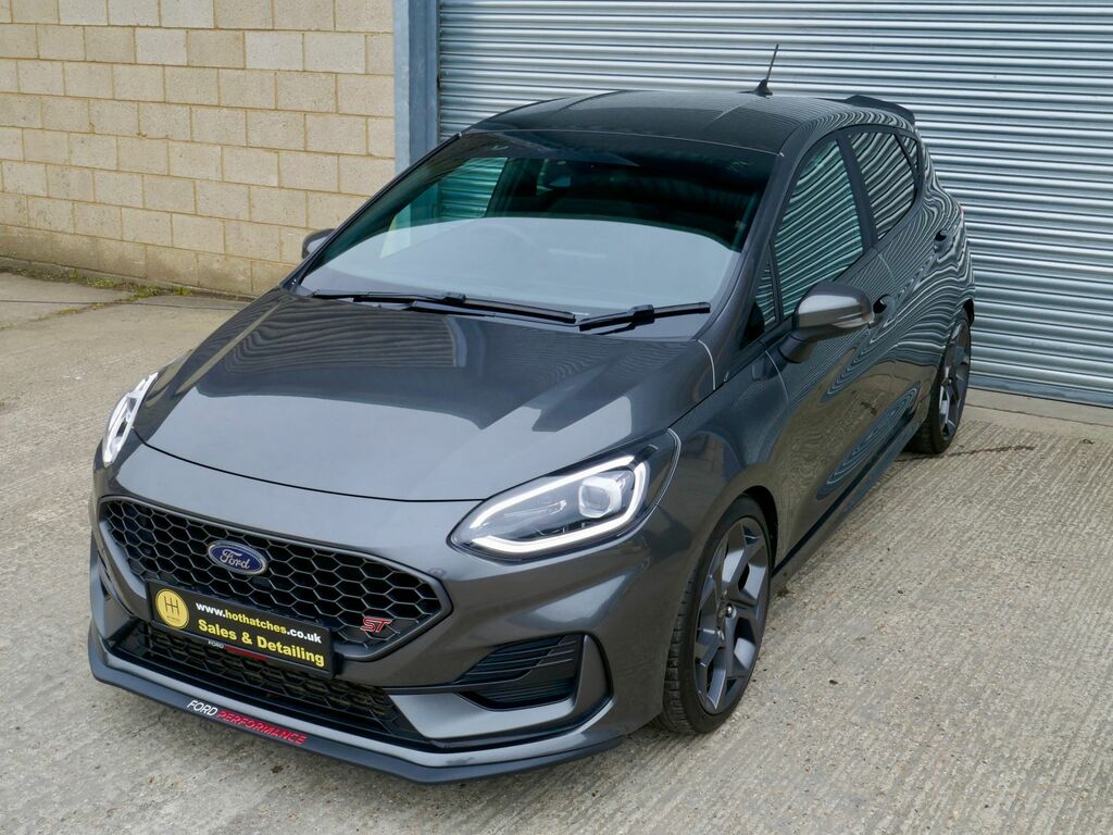 Ford Fiesta Titanium Red #38