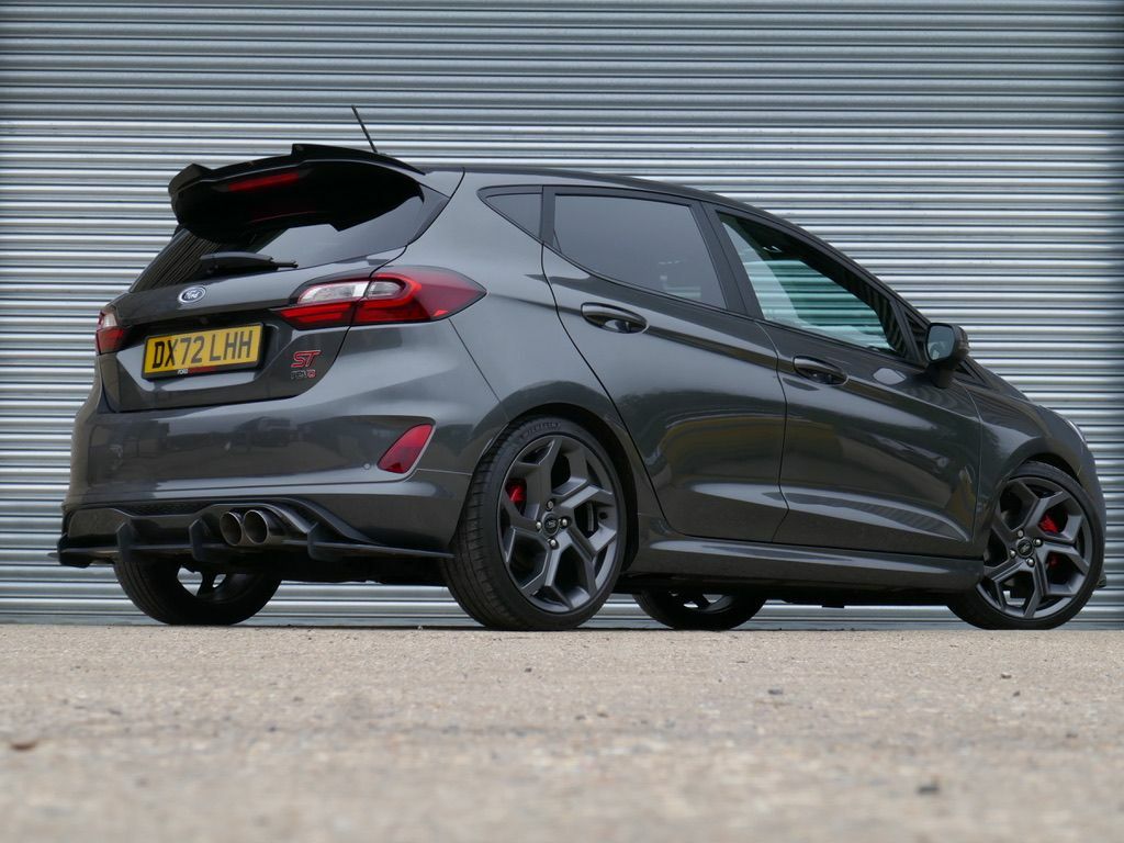 Ford Fiesta Titanium Red #71