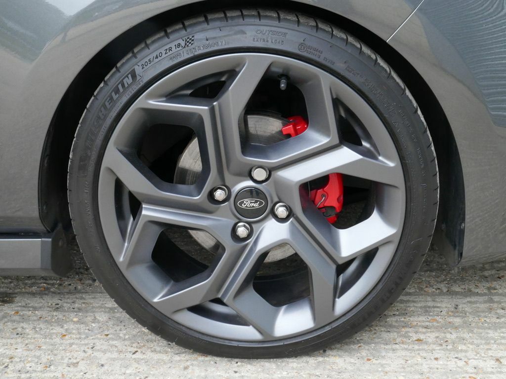 Ford Fiesta Titanium Red #49