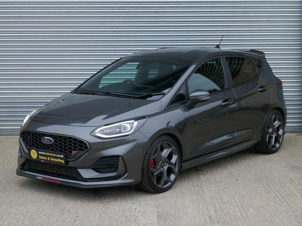 Ford Fiesta Titanium Red #62