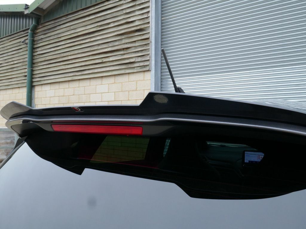 Ford Fiesta Titanium Red #80