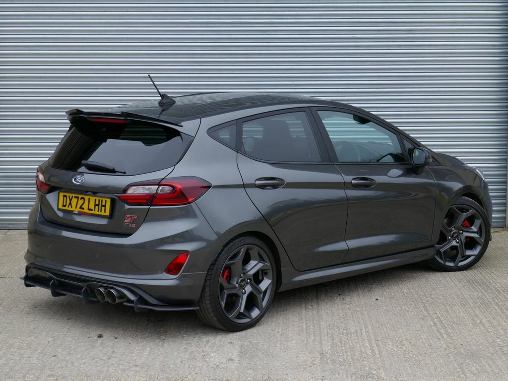 Ford Fiesta Titanium Red #70