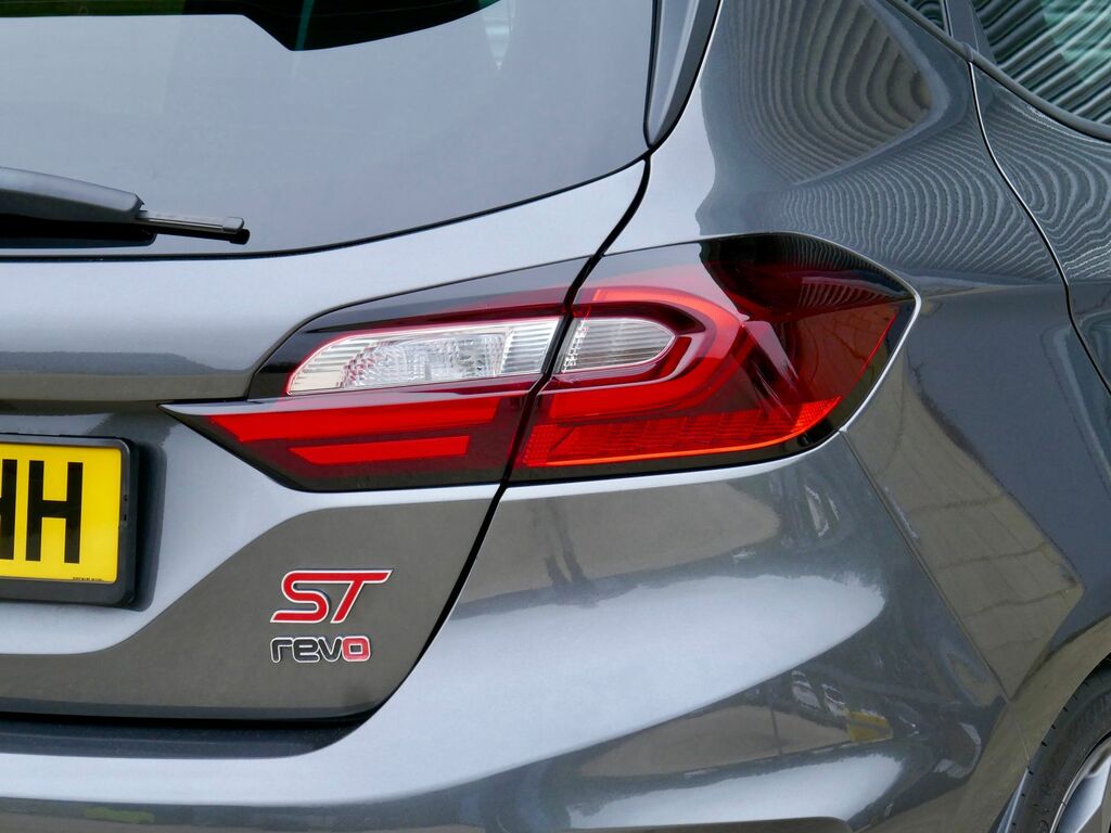 Ford Fiesta Titanium Red #26