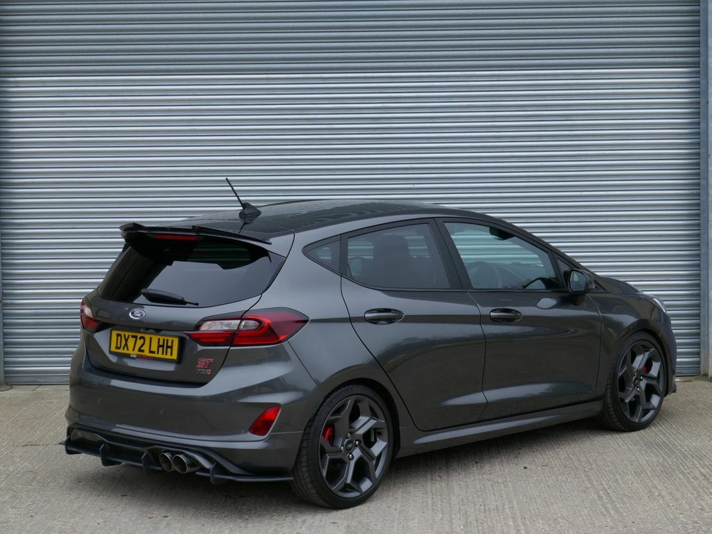Ford Fiesta Titanium Red #67