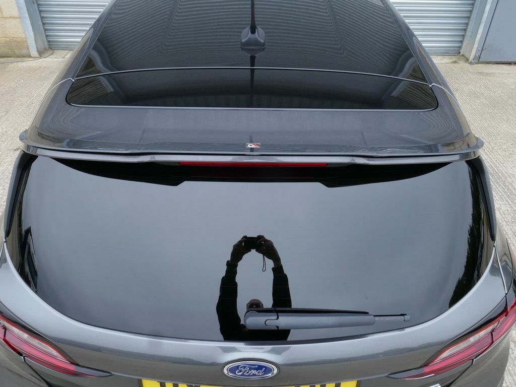Ford Fiesta Titanium Red #79