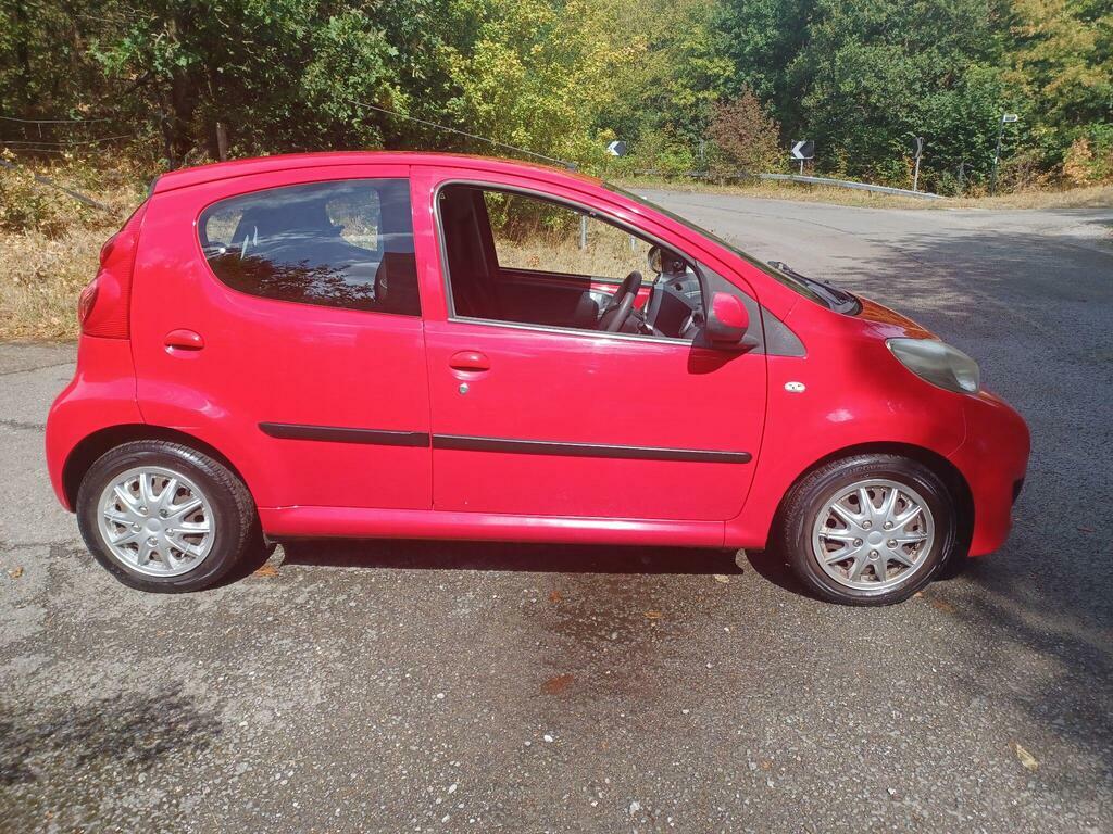 Peugeot 107 1.0 12V Urban Euro 5 Red #3