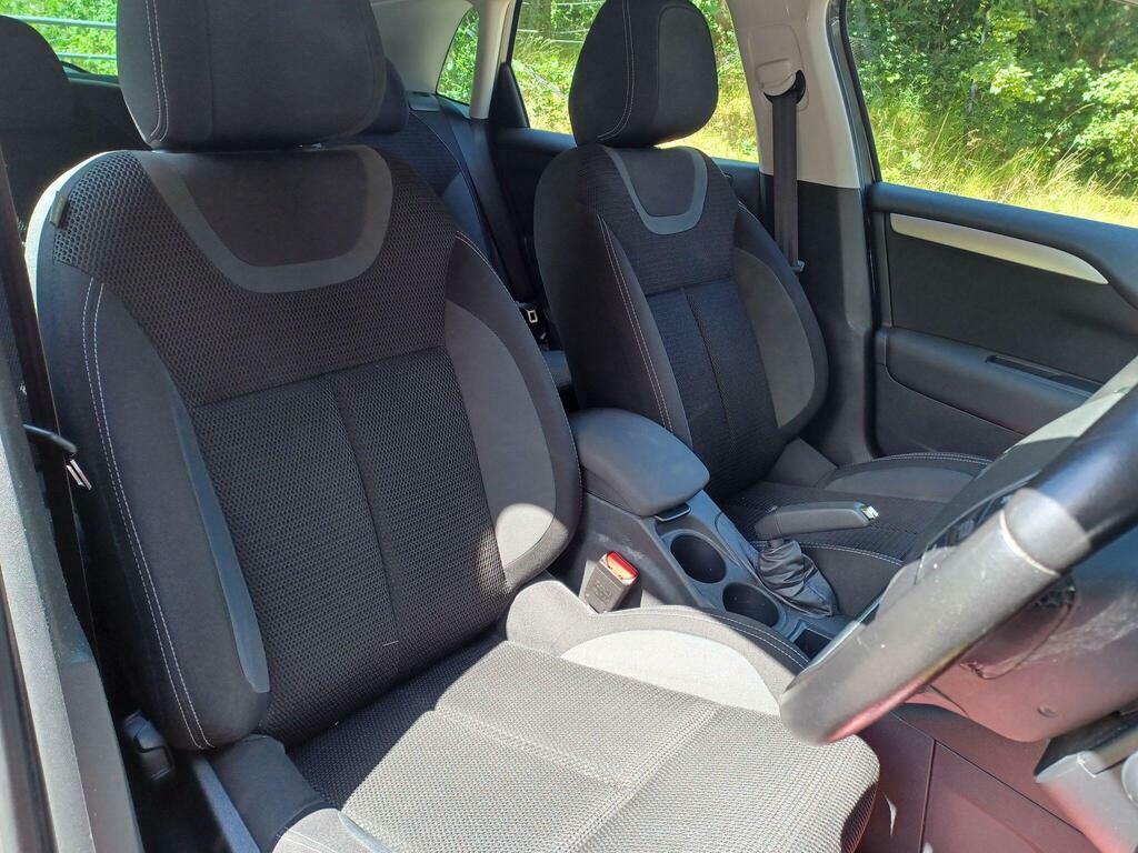 Citroen C4 1.6 Bhdi 120 Bhp Feel  #7