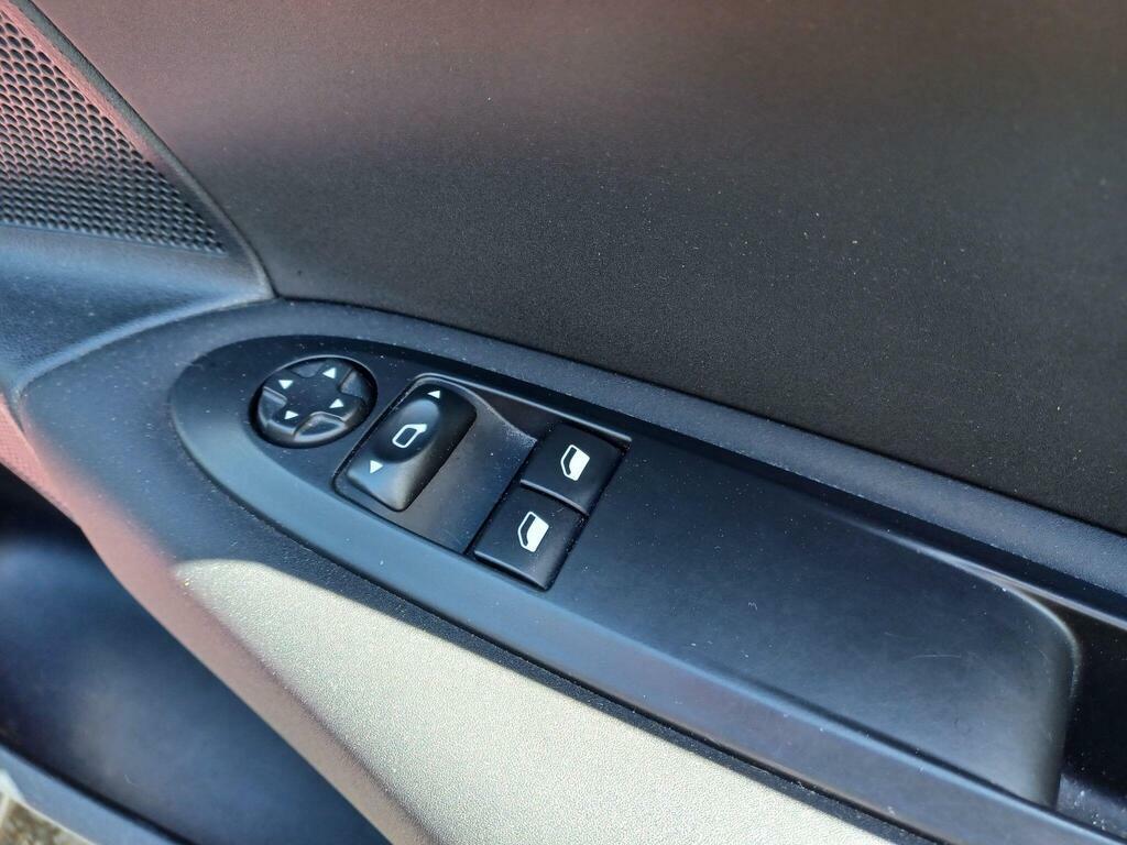 Citroen C4 1.6 Bhdi 120 Bhp Feel  #19