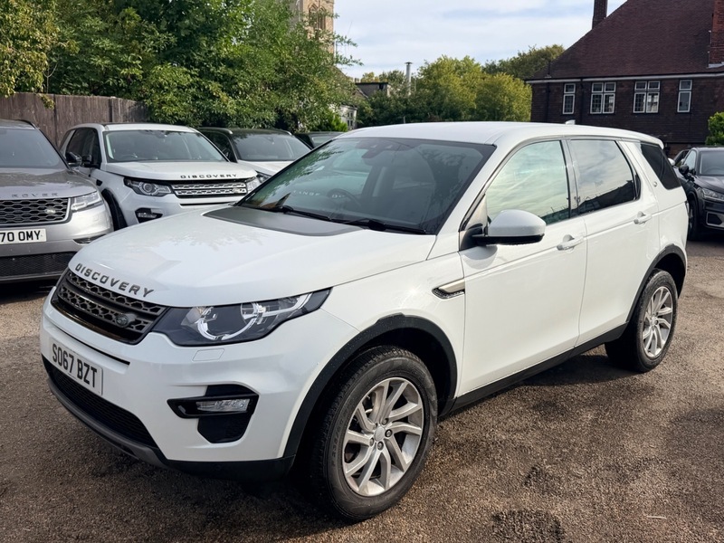 Land Rover Discovery Sport Td4 Se Tech White #3