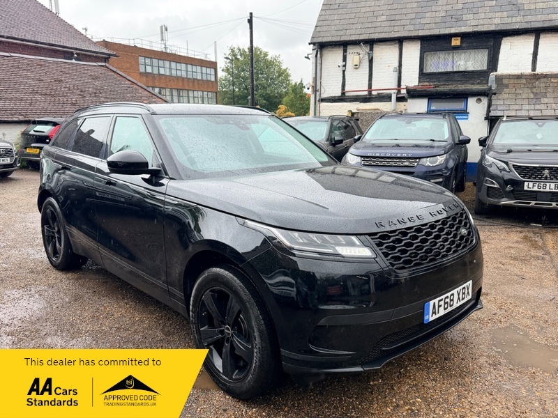 Land Rover Range Rover Velar Core Black