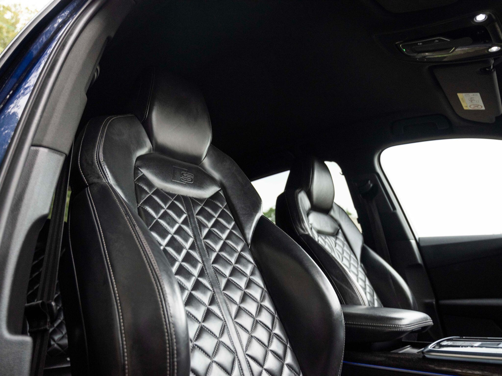Audi SQ7 4L Vorsprung Black #13