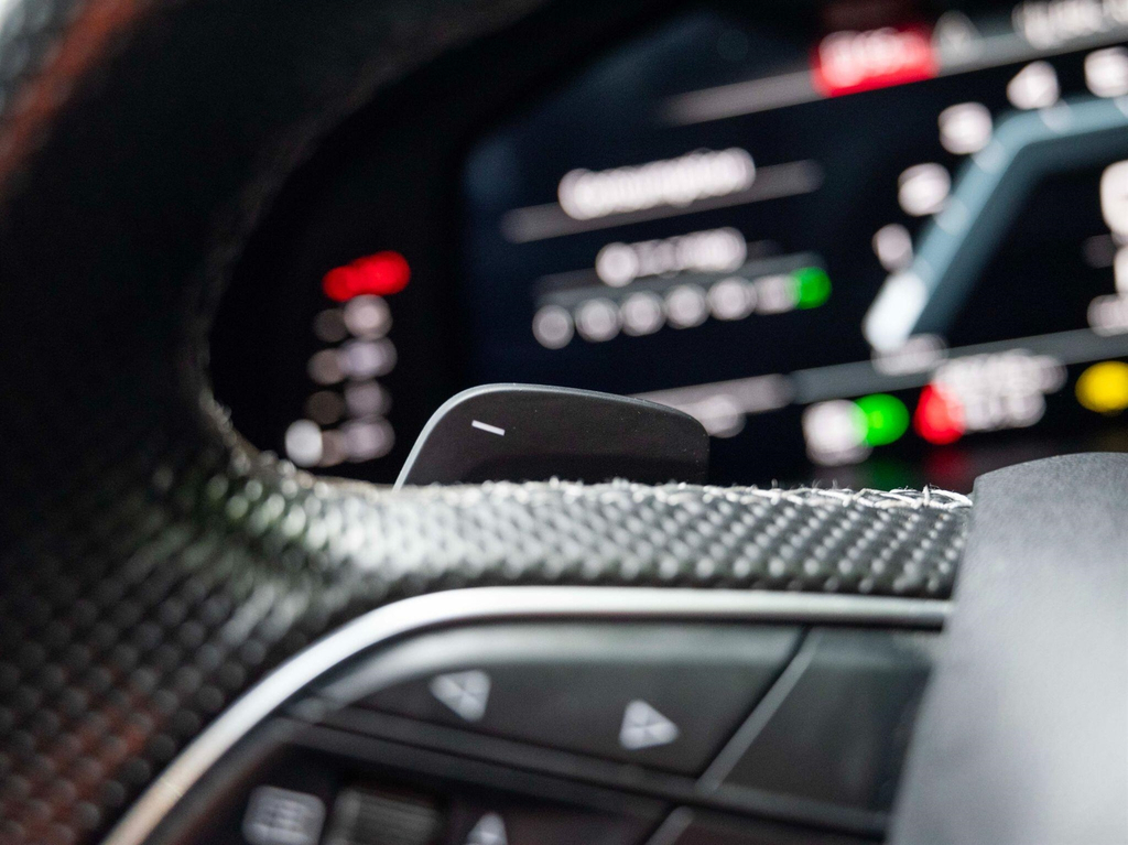 Audi SQ7 4L Vorsprung Black #80