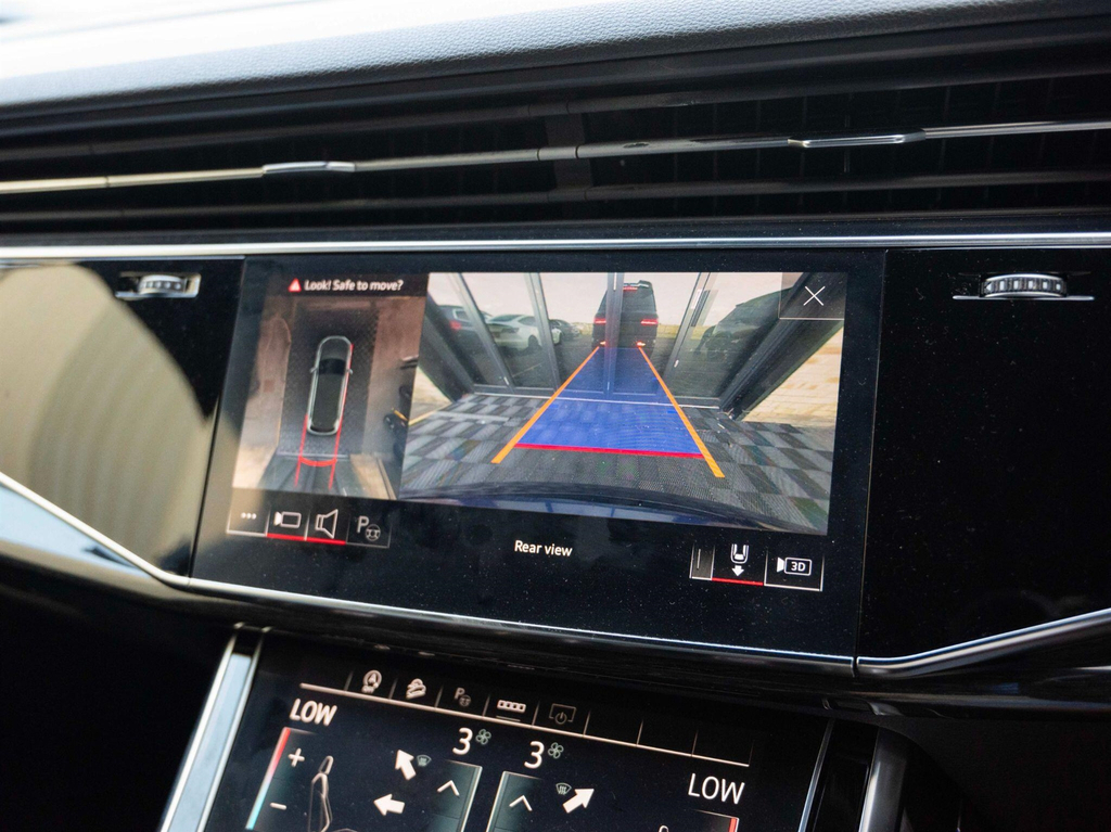 Audi SQ7 4L Vorsprung Black #35