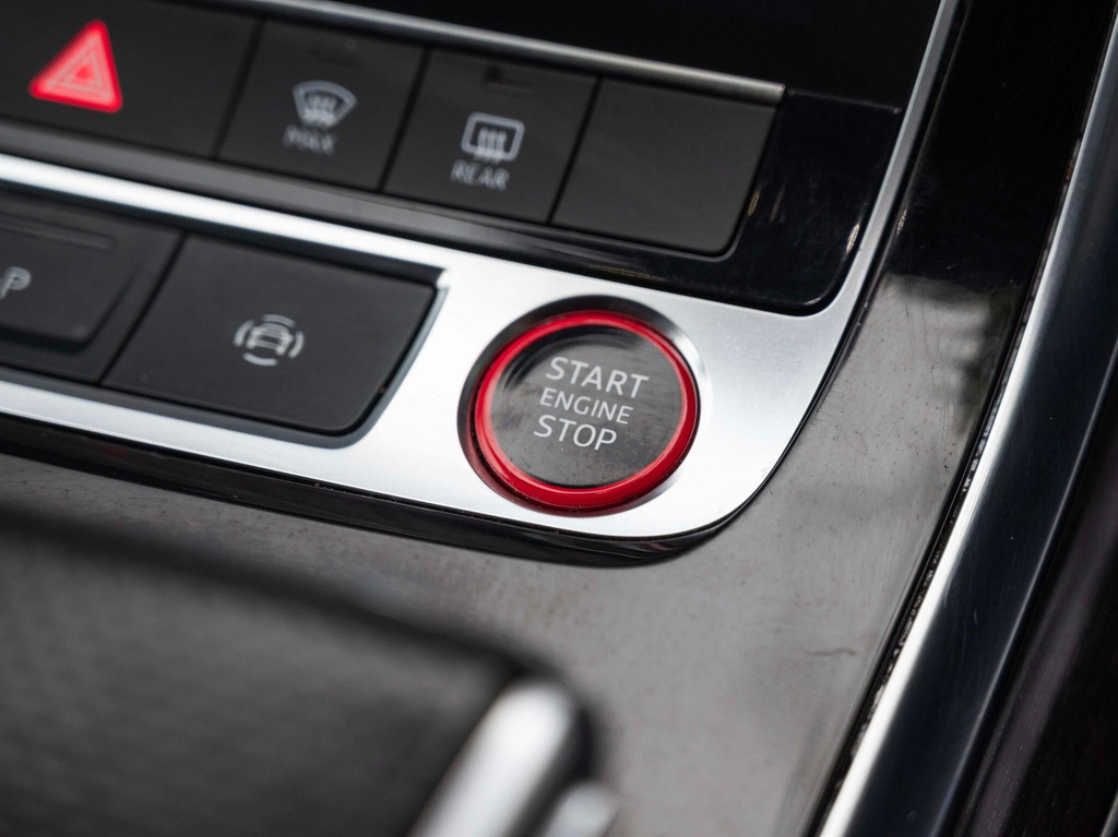 Audi SQ7 4L Vorsprung Black #85