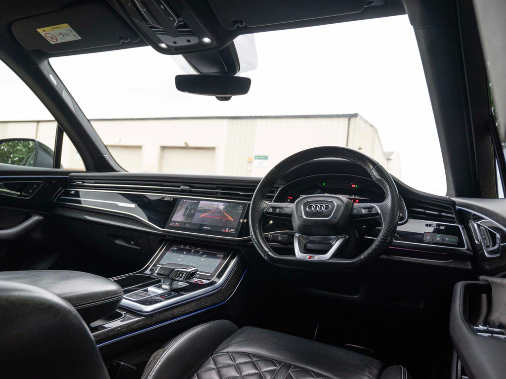 Audi SQ7 4L Vorsprung Black #9
