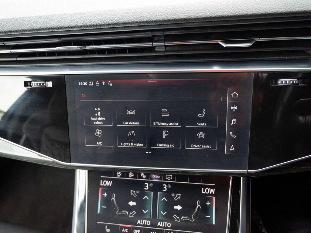 Audi SQ7 4L Vorsprung Black #39