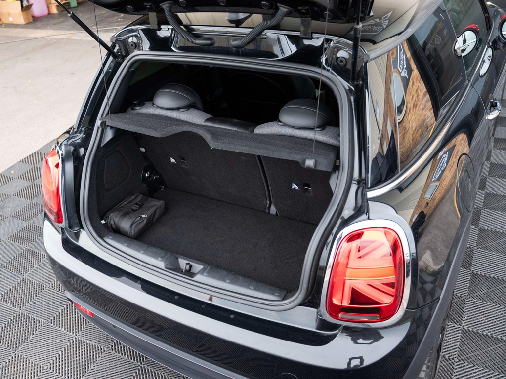 Mini Electric 135Kw Cooper S Level 3 33Kwh Silver #67