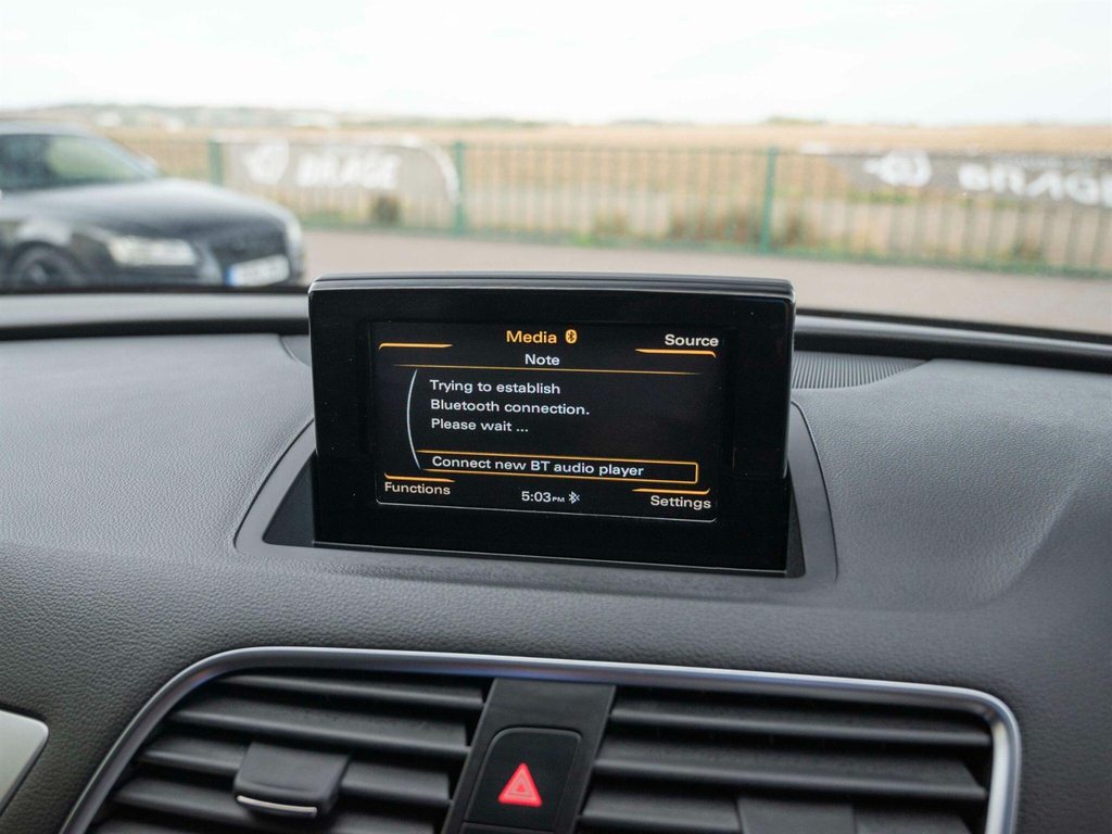 Audi Q3 1.4T Fsi S Line Edition White #37