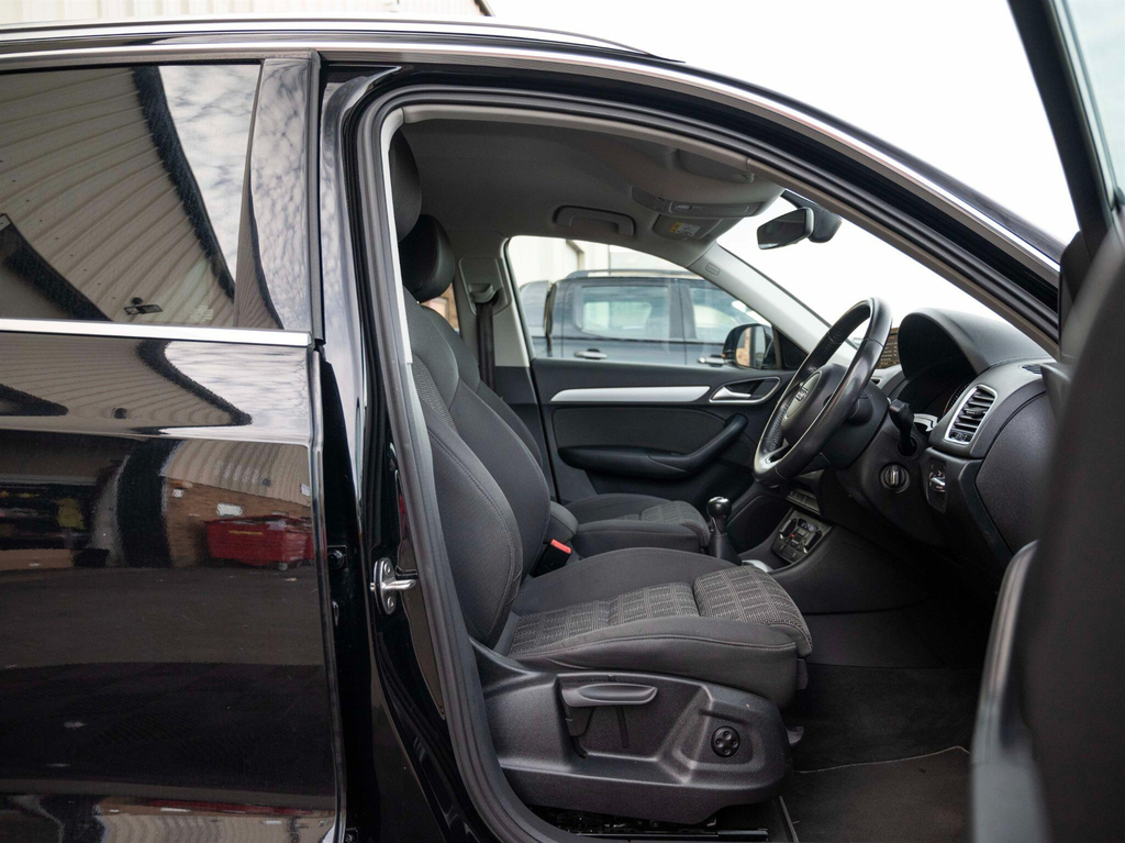 Audi Q3 1.4T Fsi S Line Edition White #12
