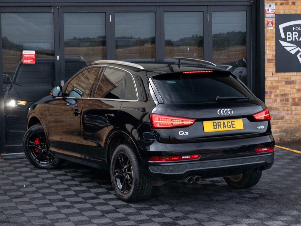 Audi Q3 1.4 Tfsi Cod Sport Euro 6 Ss Black
