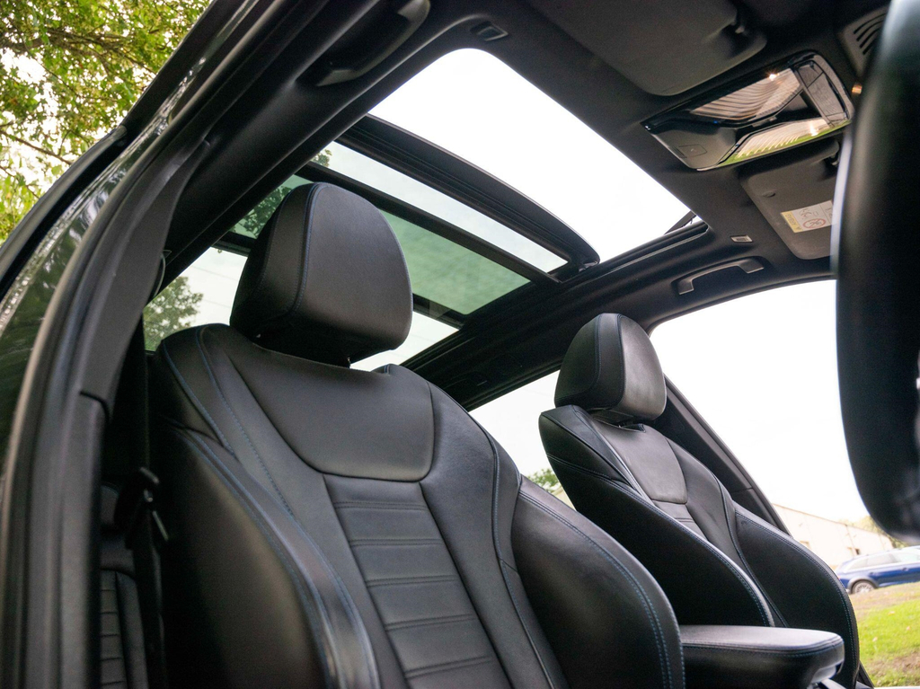 BMW iX3 210Kw Premier Edition Pro 80Kwh 2022 Black #10
