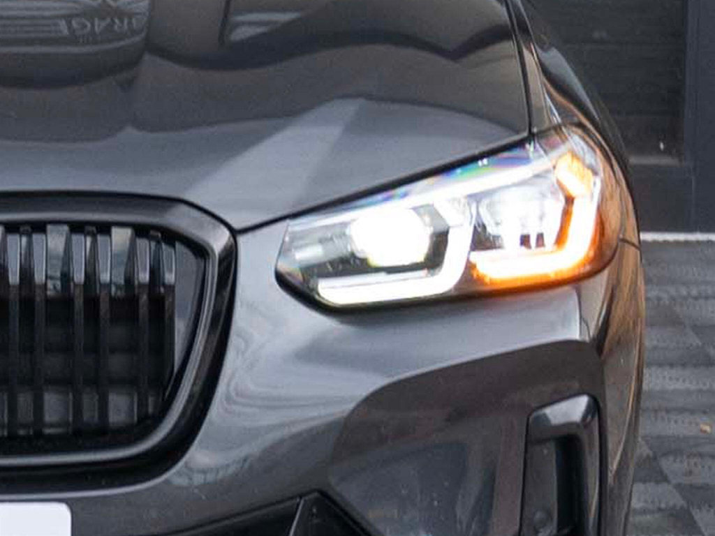BMW iX3 210Kw Premier Edition Pro 80Kwh 2022 Black #75