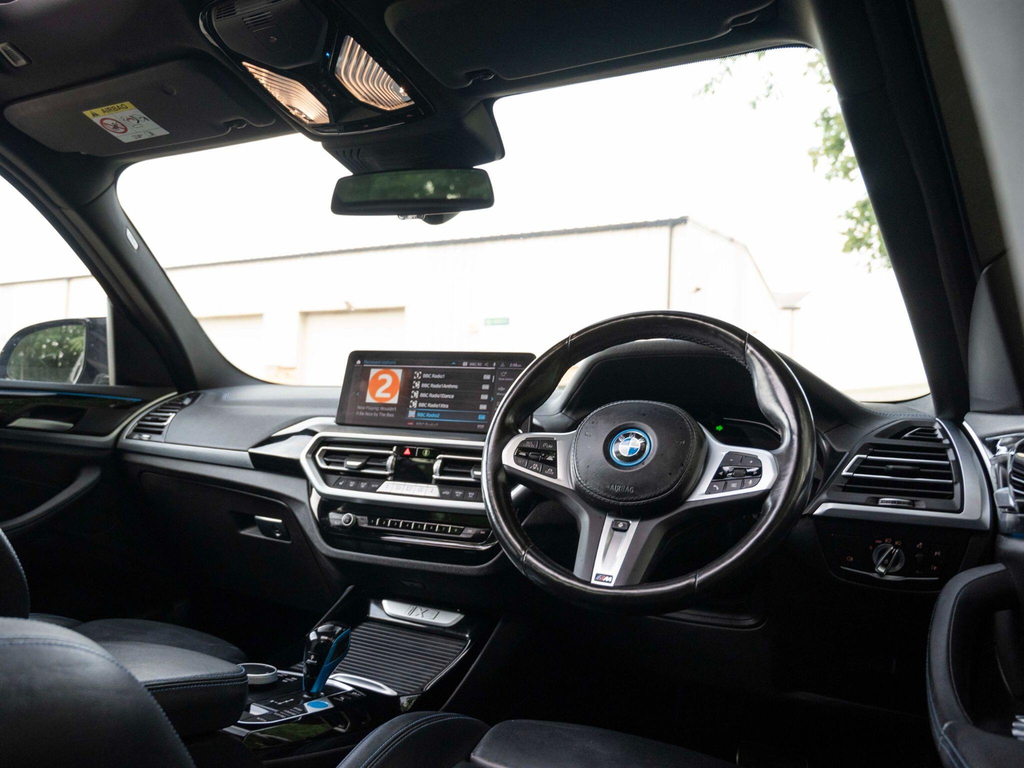 BMW iX3 210Kw Premier Edition Pro 80Kwh 2022 Black #14