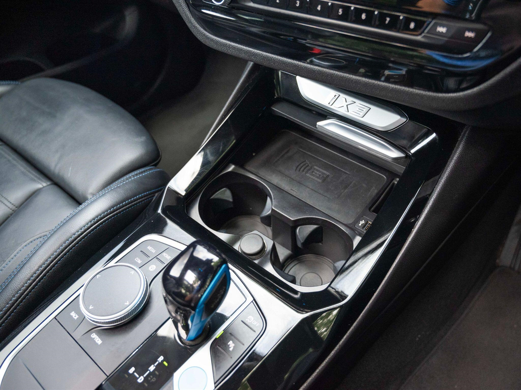 BMW iX3 210Kw Premier Edition Pro 80Kwh 2022 Black #65