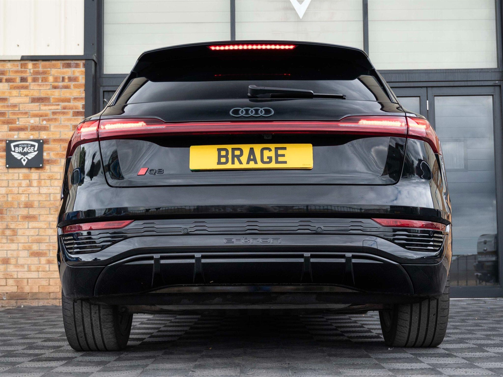 Audi E-tron Sportback Black Edition 55 Quattro 300,00 Kw Blue #53