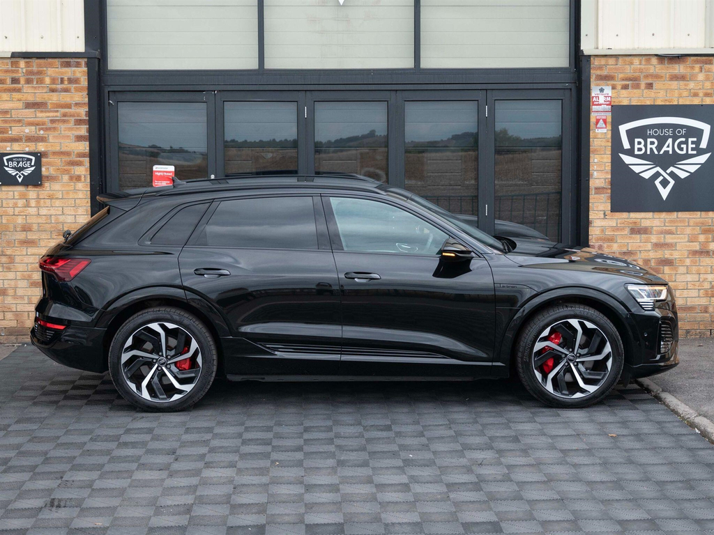 Audi E-tron Sportback Black Edition 55 Quattro 300,00 Kw Blue #40