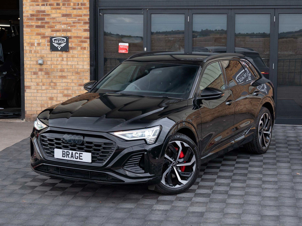 Audi E-tron Sportback Black Edition 55 Quattro 300,00 Kw Blue #95