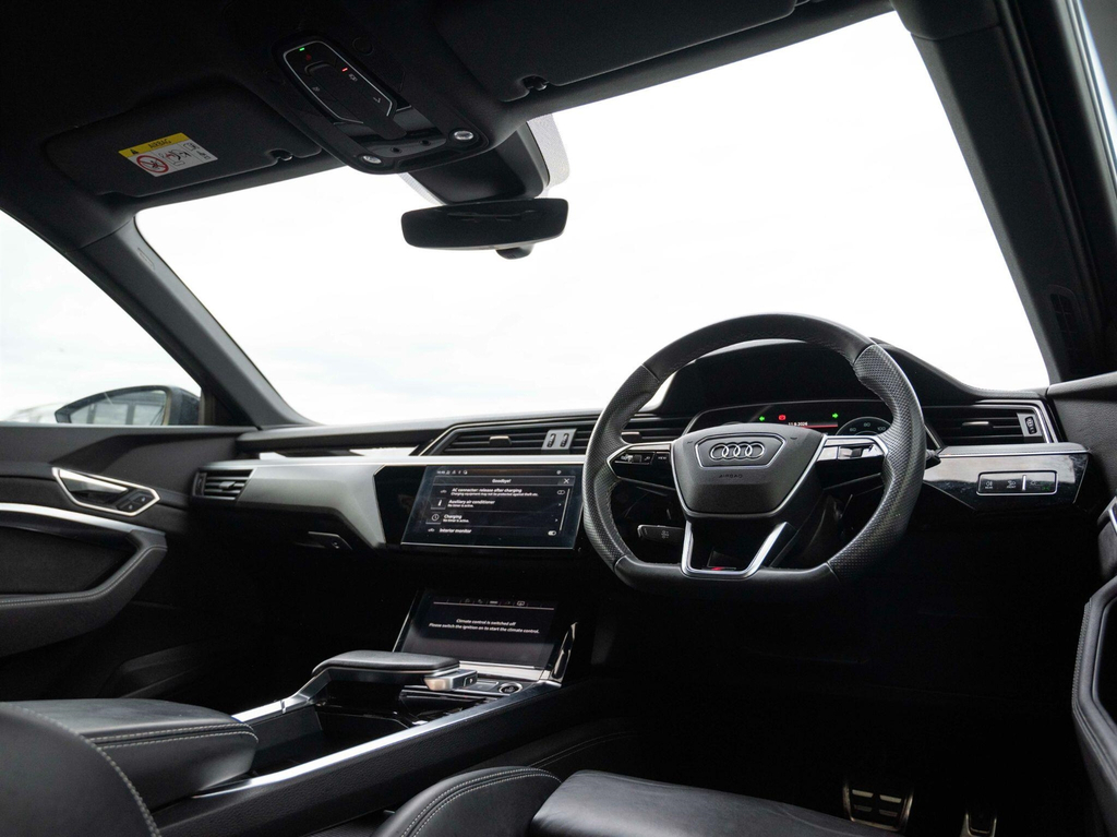 Audi E-tron Sportback Black Edition 55 Quattro 300,00 Kw Blue #17
