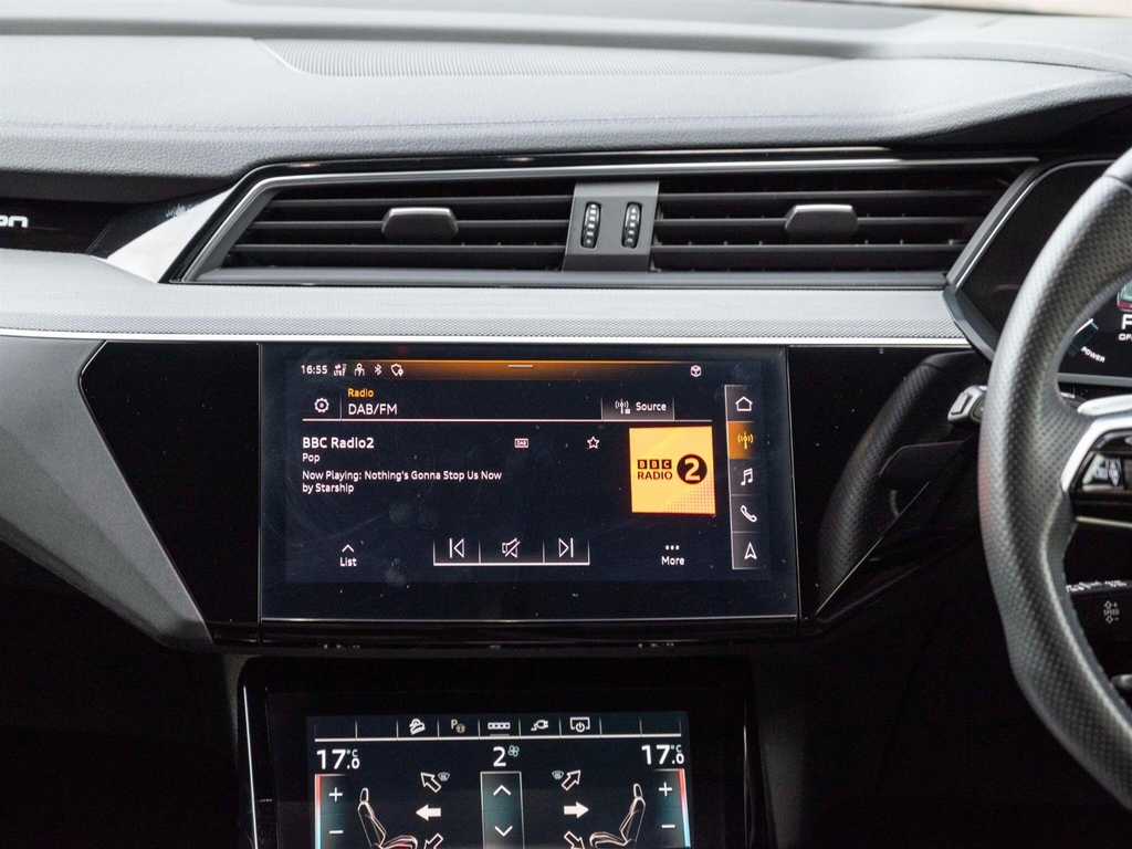 Audi E-tron Sportback Black Edition 55 Quattro 300,00 Kw Blue #50