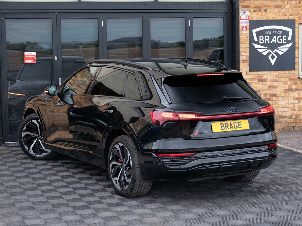 Audi E-tron 50 Black Edition Quattro 95Kwh 11Kw Char Black #2