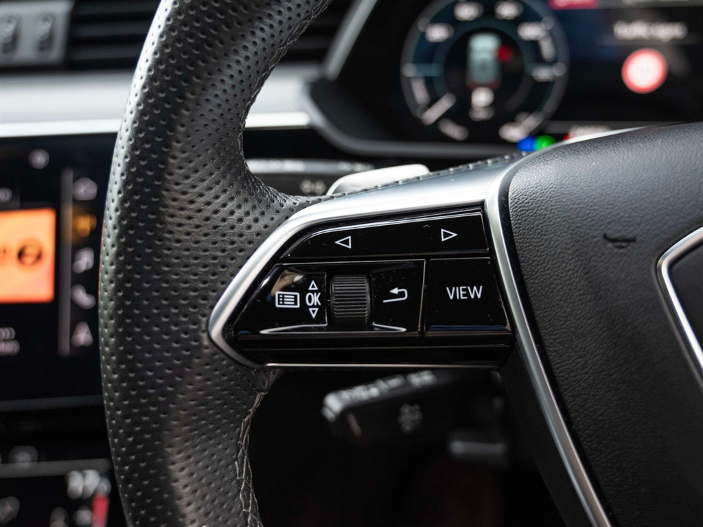 Audi E-tron Sportback Black Edition 55 Quattro 300,00 Kw Blue #80