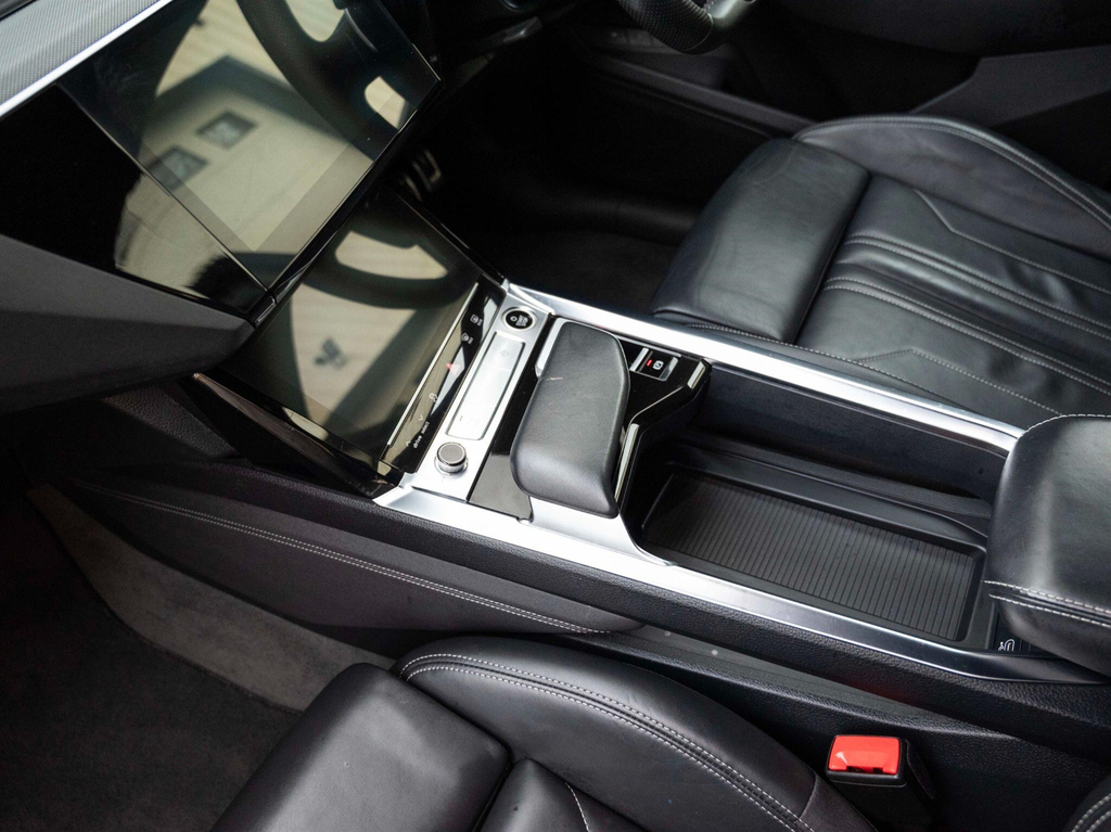 Audi E-tron Sportback Black Edition 55 Quattro 300,00 Kw Blue #75