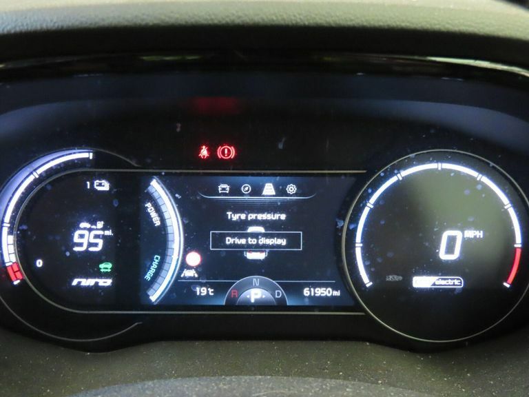Kia e-Niro 4 Blue #11