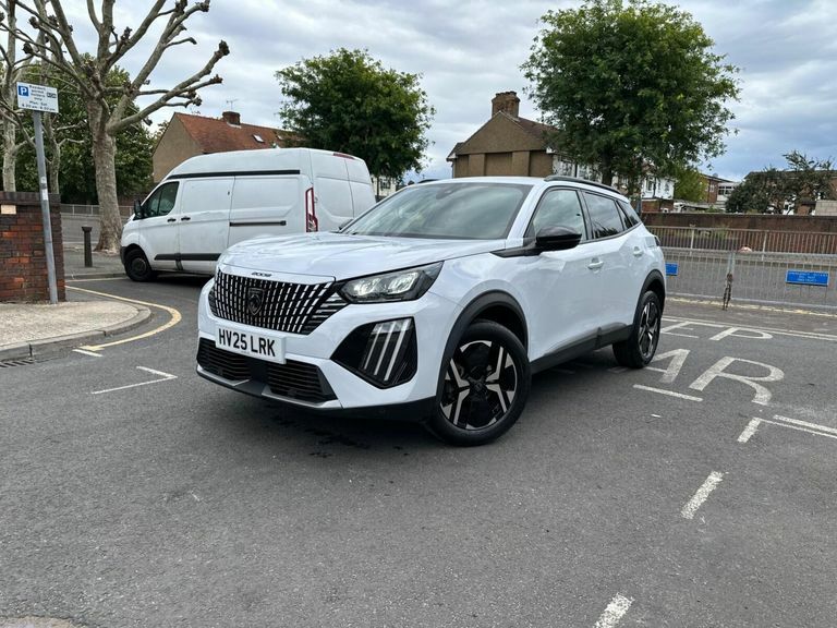 Peugeot 2008 1.2 Puretech Allure Eat Euro 6 Ss  #4