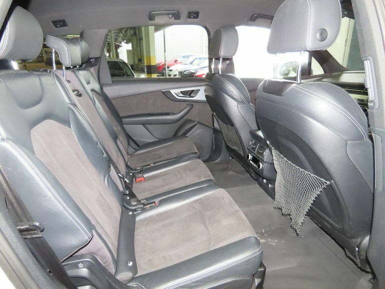Audi Q7 S Line Black #8