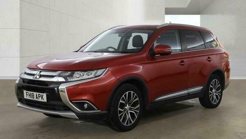 Mitsubishi Outlander 2.2 Di-d 4 Red #3