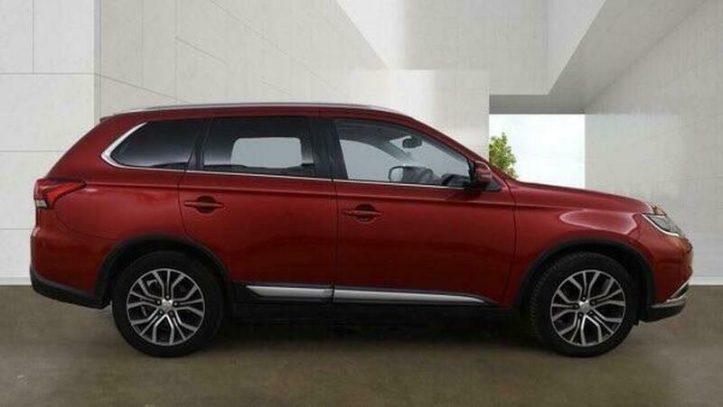 Mitsubishi Outlander 2.2 Di-d 4 Red #6