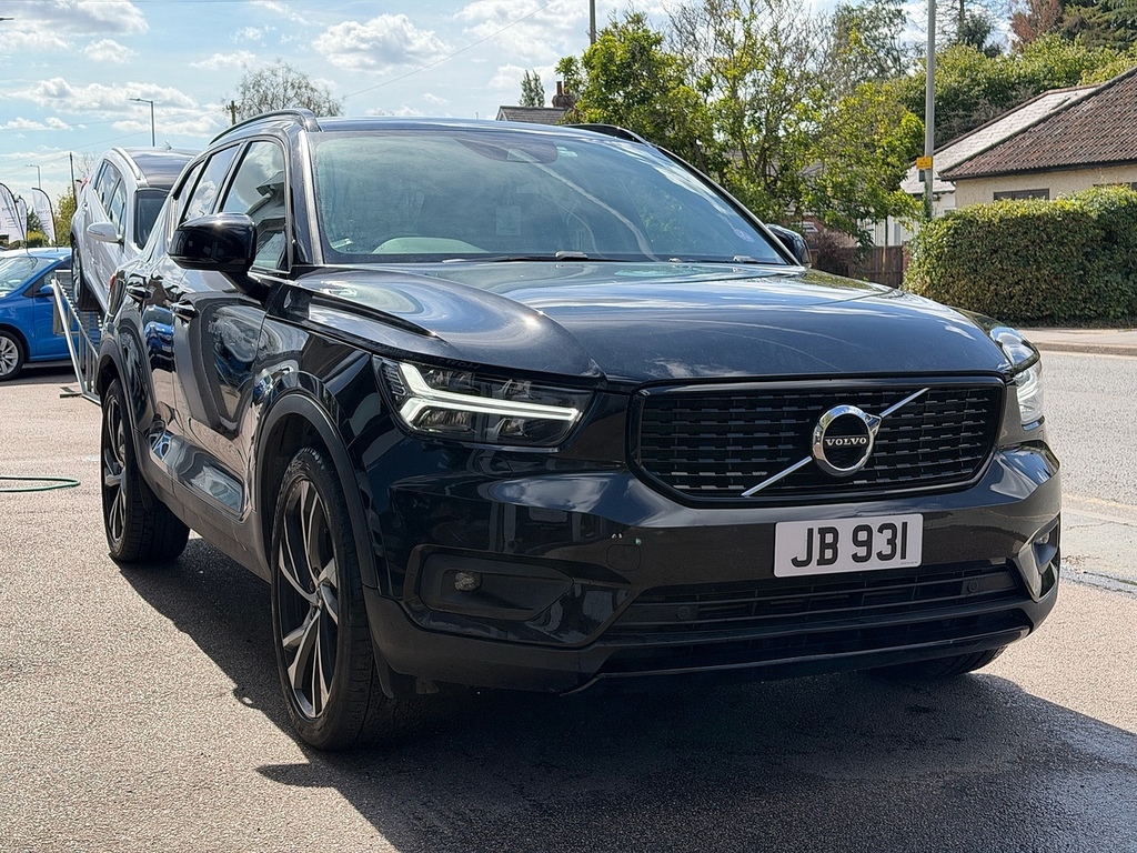 Volvo XC40 T4 R-design Black #3