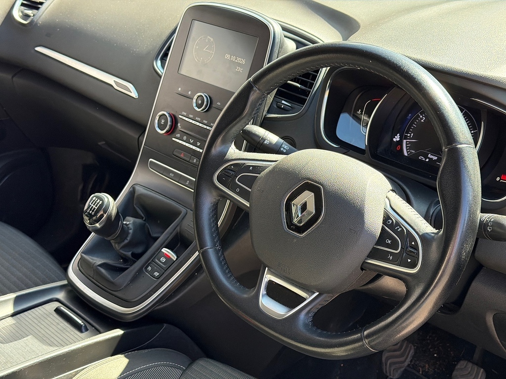 Renault Scenic Tce Iconic Black #5