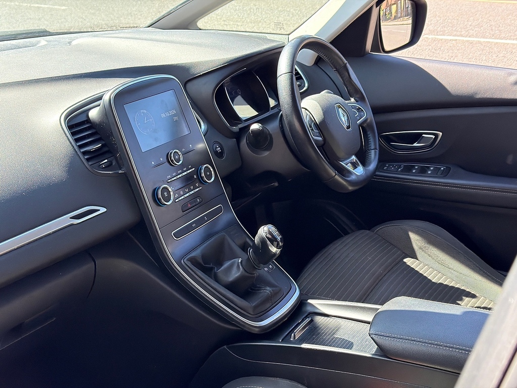 Renault Scenic Tce Iconic Black #3