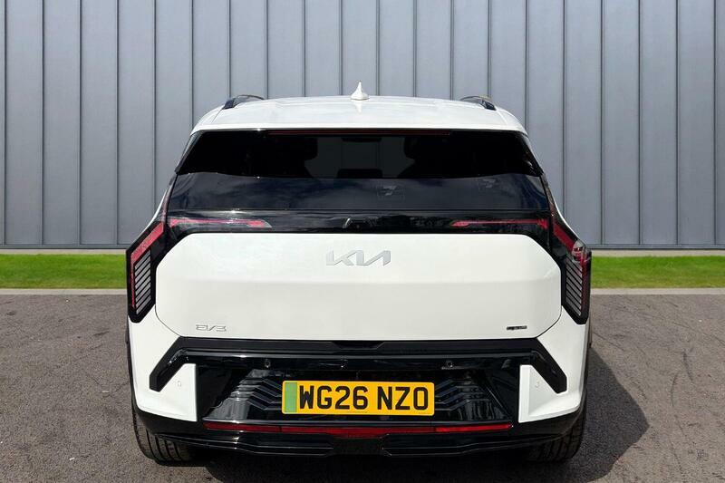 Kia EV3 81.4Kwh Gt-line S White #6
