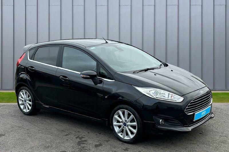 Ford Fiesta 1.25 Silver Silver #1