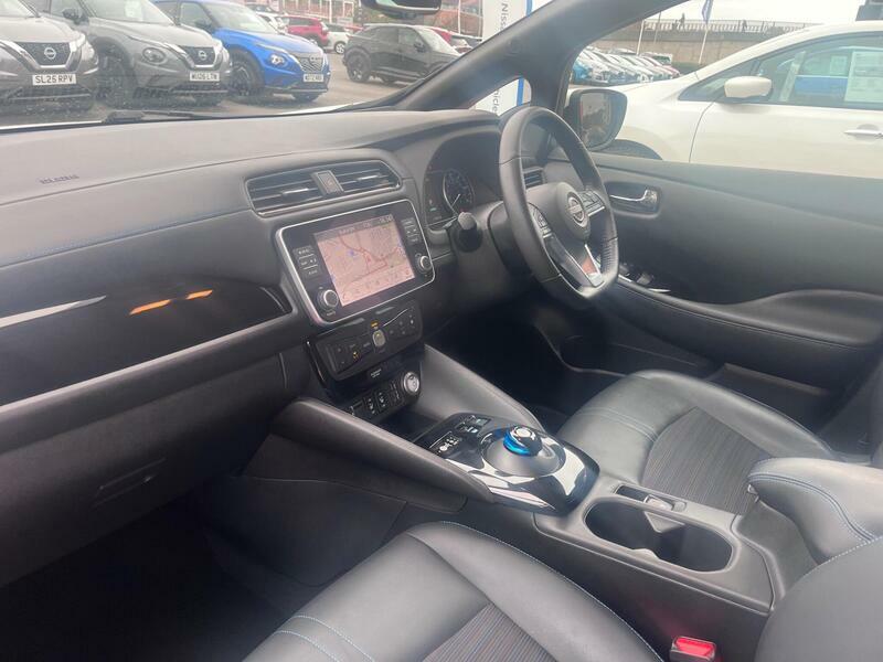 Nissan Leaf 39Kwh Shiro White #2