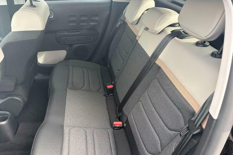 Citroen C3 1.2 Puretech 110 Plus Eat6 White #11
