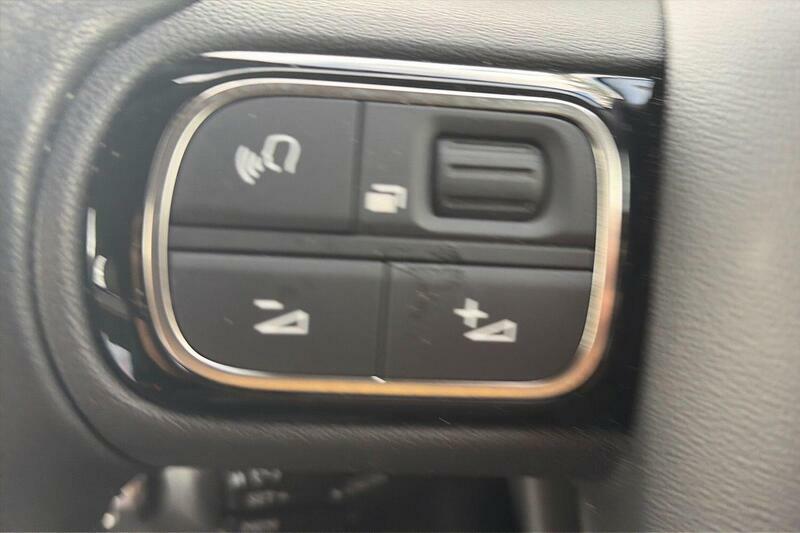 Citroen C3 1.2 Puretech 110 Plus Eat6 White #10